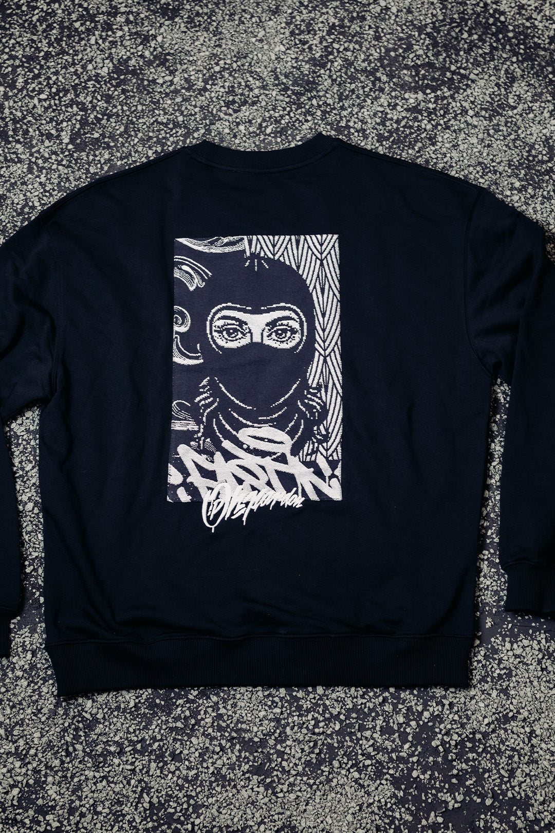 Hassi Crewneck